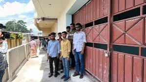 জামালপুরে ১৭ শিক্ষার্থী এইচএসসি পরীক্ষায় অংশ নিতে না পারায় বেসরকারি কলেজ বন্ধ করে দিল শিক্ষা বোর্ড